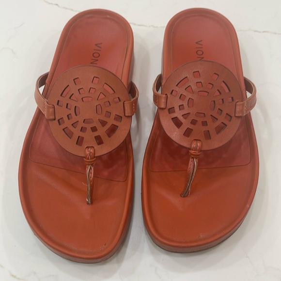 Vionic sandals. Size 8. In excellent condition. - Picture 2 of 4